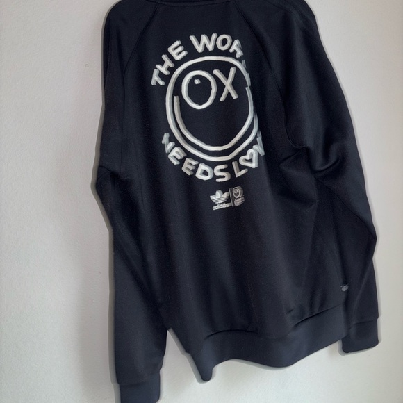 Adidas x Andre Saraiva Collab The World Needs Love Black Zip-Up Jacket - Size XL - Picture 7 of 7